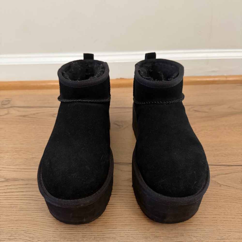 Ugg classic ultra mini platform boots